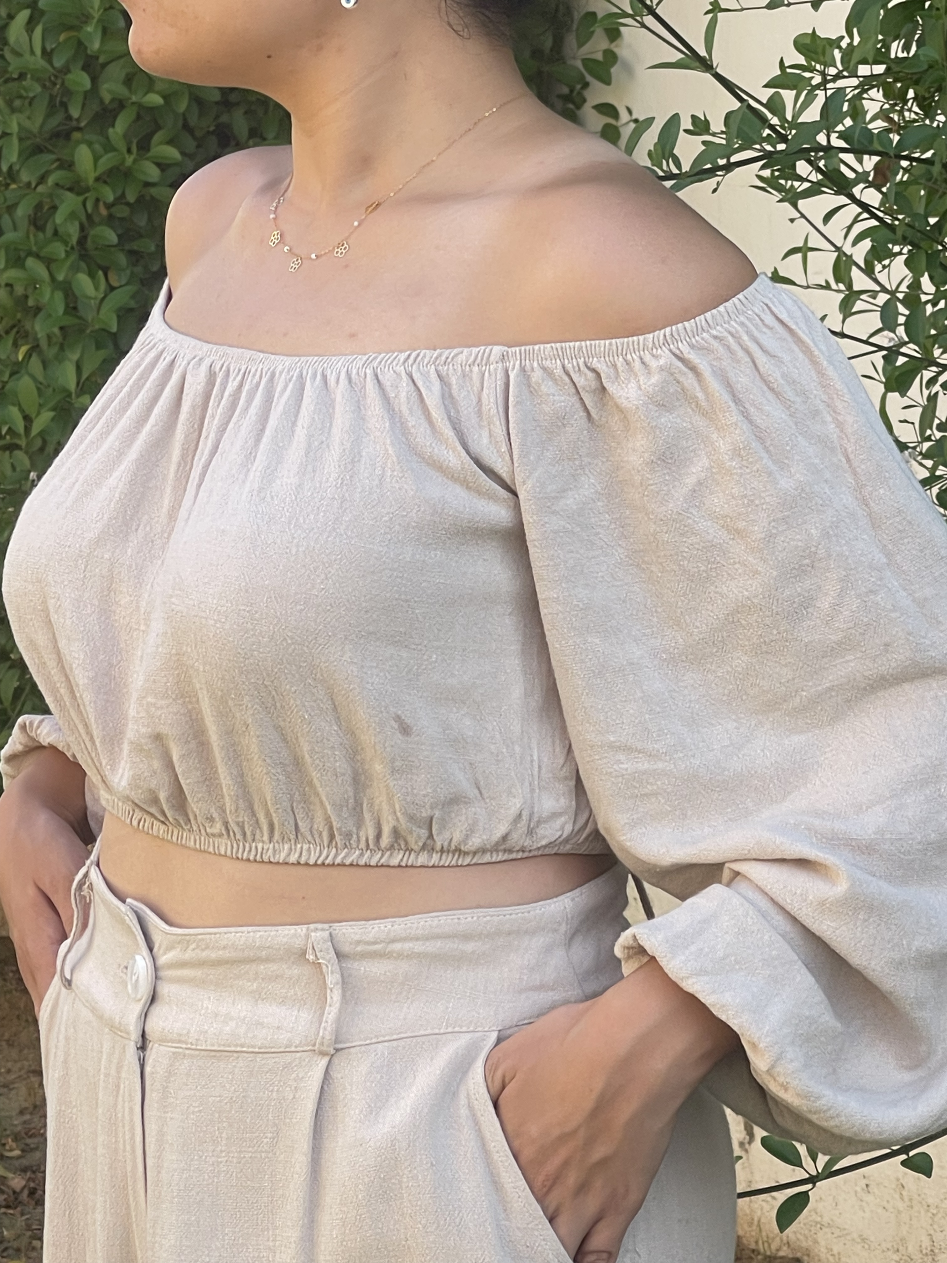 top Zephyr off-shoulder top - Image 1